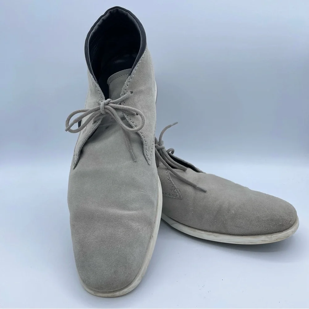 Tod’s Suede Boots UK 11 / US 12 Gray